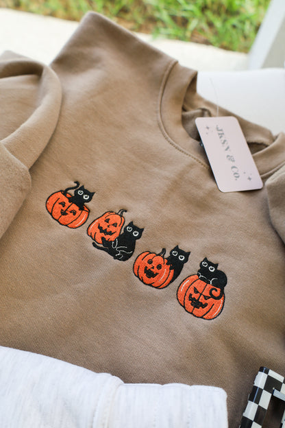 Classic Halloween Black Cats Embroidered Sweatshirt + Tee