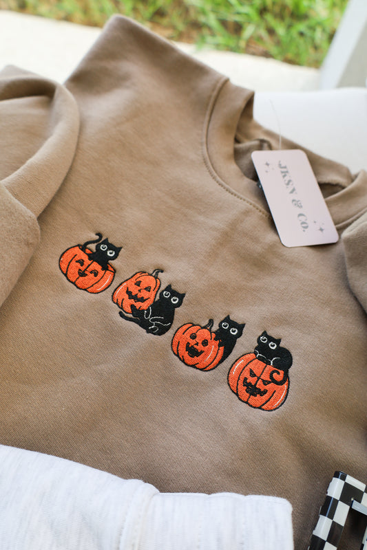 Classic Halloween Black Cats Embroidered Sweatshirt + Tee